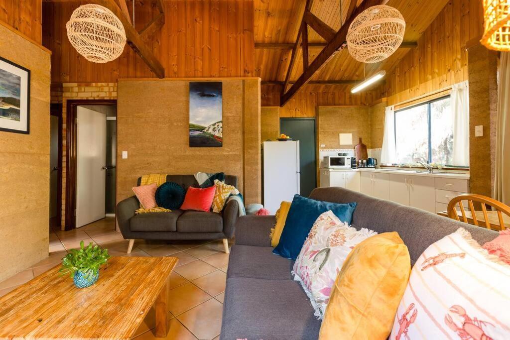 Chalet Sea Escape - Hideaway In Prevelly